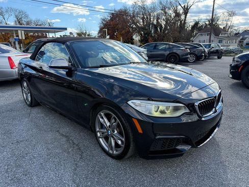 Used 2015 BMW M235i Convertible RWD image 11