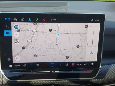 Used 2026 Volkswagen Golf image 24