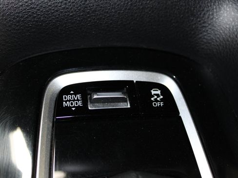 Used 2024 Toyota Corolla SE w/ SE Premium Package FWD image 25