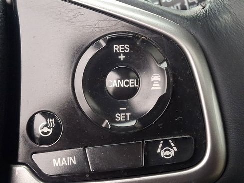 Used 2022 Honda CR-V Touring image 23