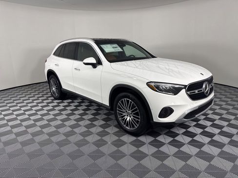 Certified 2026 Mercedes-Benz GLC 300 4MATIC image 1