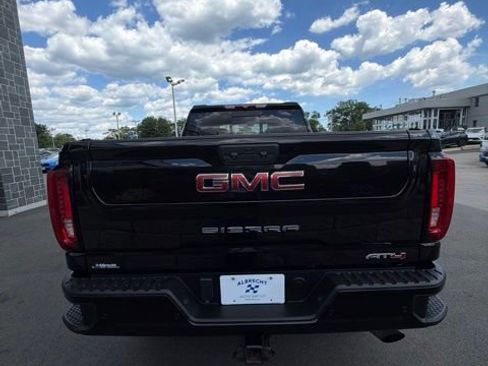 Used 2021 GMC Sierra 2500 AT4 w/ AT4 Preferred Package AWD/4WD image 6