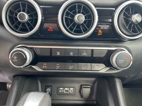 Used 2024 Nissan Sentra SV image 25