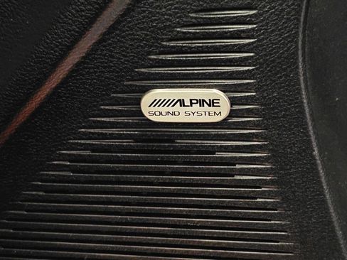 Used 2021 Dodge Challenger R/T Scat Pack w/ Shaker Package image 17