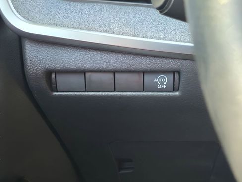 New 2026 Nissan Kicks SV w/ Charging Package FWD image 19