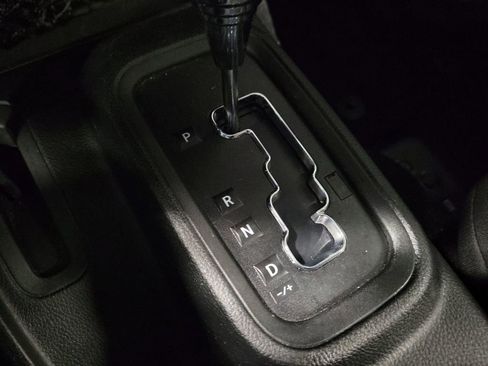 Used 2017 Jeep Wrangler Unlimited Sport w/ Quick Order Package 24S image 17