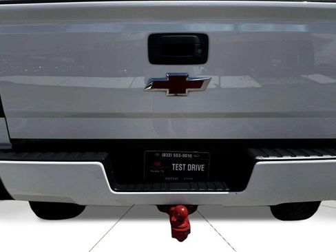 Used 2018 Chevrolet Silverado 1500 LT w/ Texas Edition image 18