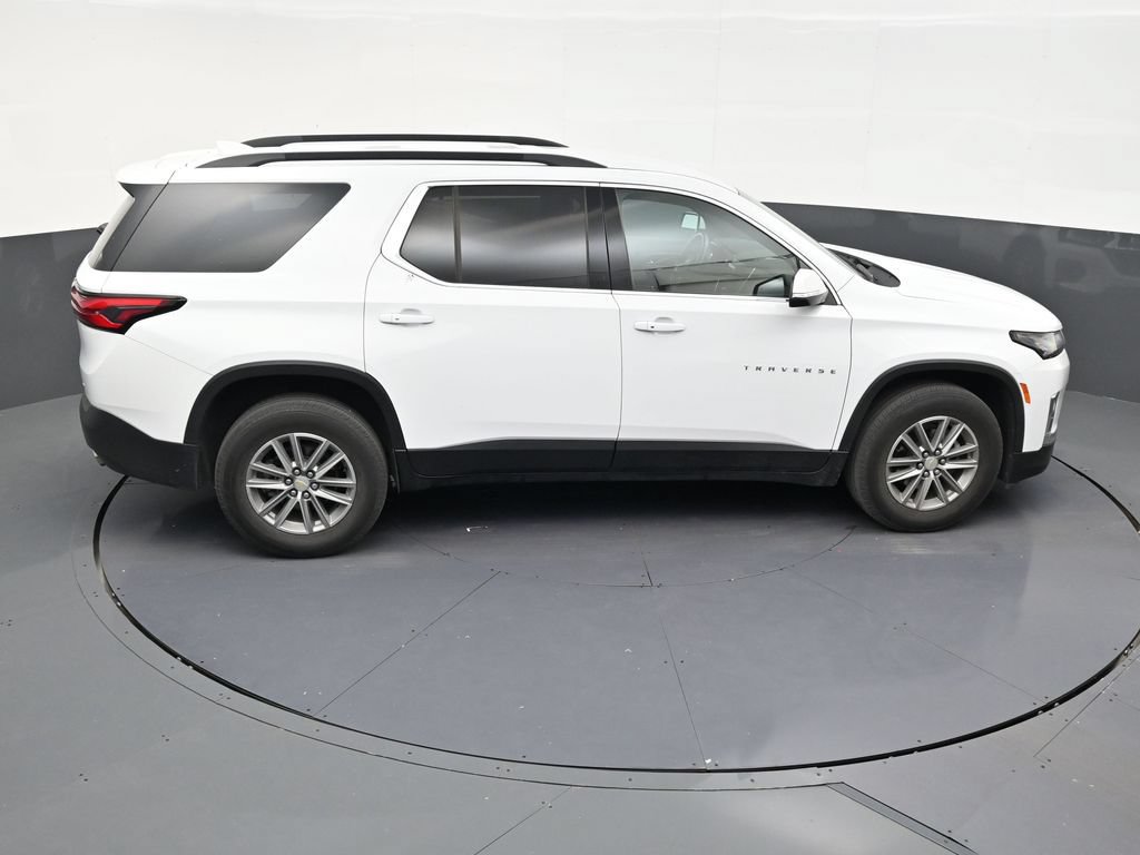 Used 2023 Chevrolet Traverse LT FWD image 14