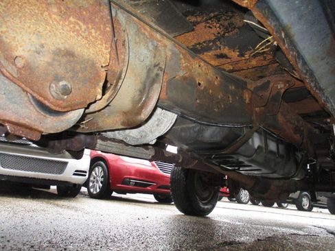 Used 2006 Ford F250 4x4 Regular Cab Super Duty image 18