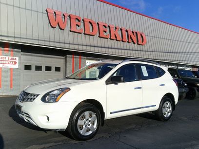 Used 2014 Nissan Rogue S w/ Convenience Package