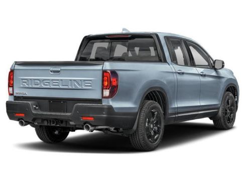 New 2026 Honda Ridgeline Black Edition image 2