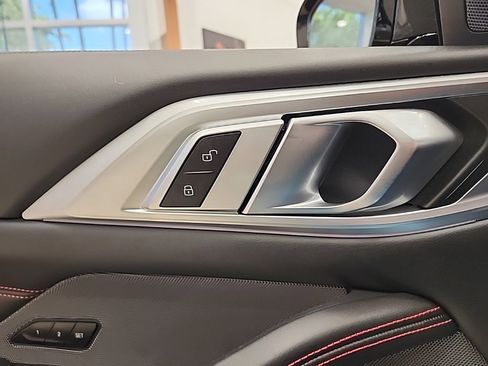 Used 2025 BMW M4 CS image 45