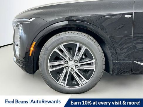 New 2025 Cadillac Lyriq Luxury image 20