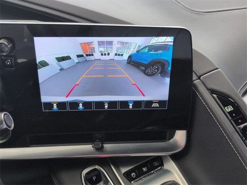 Used 2021 Chevrolet Corvette Stingray Preferred Cpe w/ Z51 Performance Package image 17