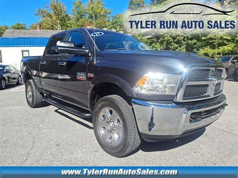Used 2017 RAM 2500 SLT w/ Luxury Group image 1