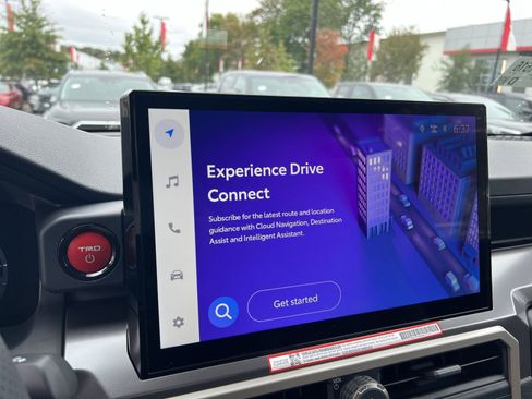 New 2025 Toyota Tacoma TRD Off-Road image 15