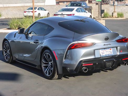 Used 2021 Toyota Supra image 2