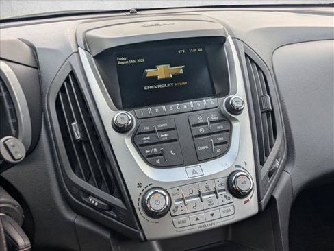 Used 2017 Chevrolet Equinox LT w/ Convenience Package FWD image 8