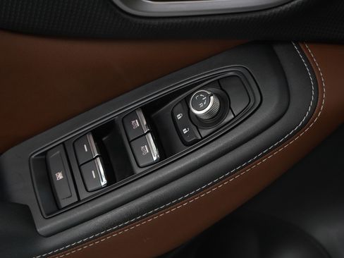 Used 2023 Subaru Forester Touring AWD/4WD image 25