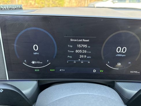 Certified 2025 Hyundai Sonata Limited image 17