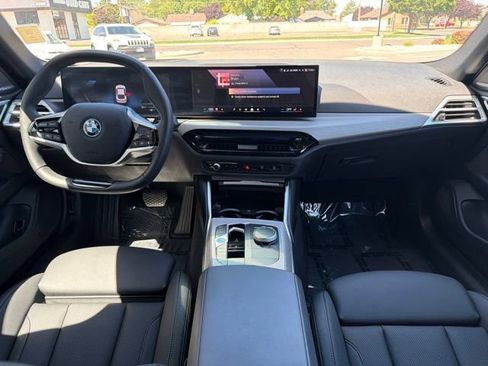 Used 2025 BMW i4 xDrive40i w/ Premium Package AWD/4WD image 17