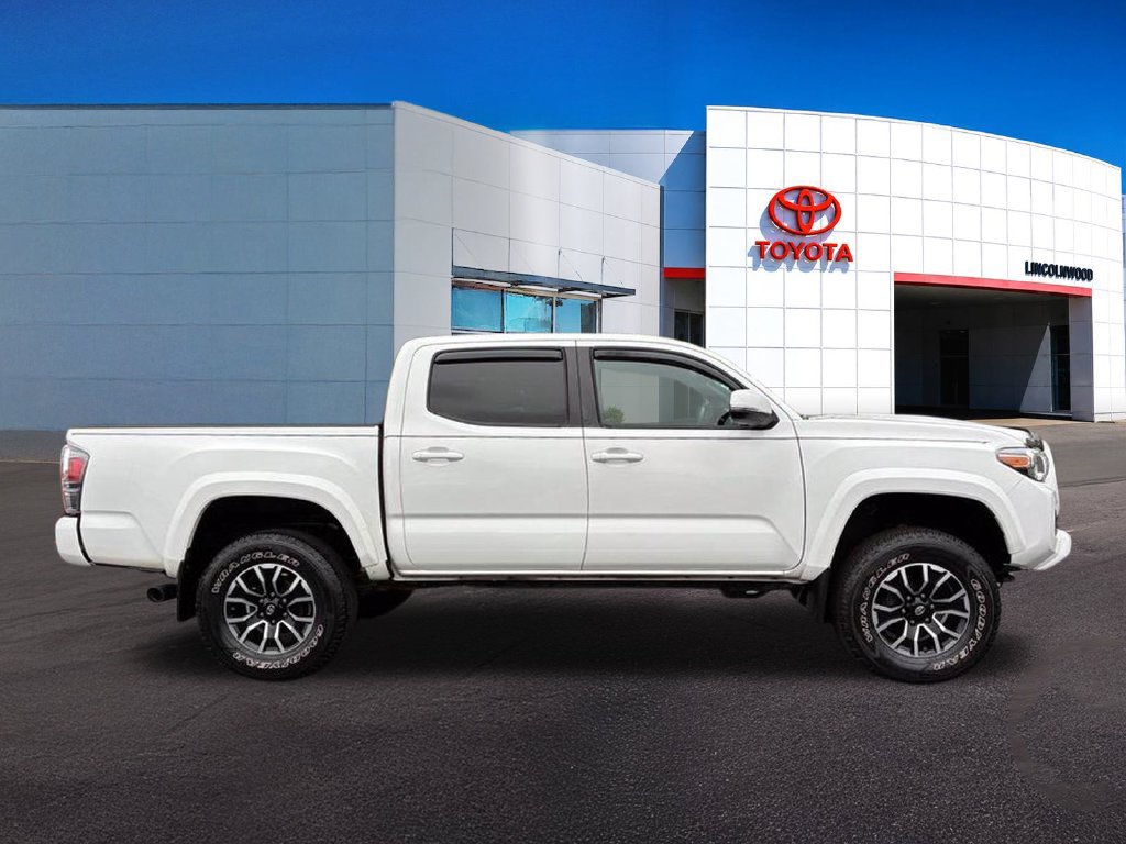Used 2020 Toyota Tacoma TRD Sport w/ Technology Package AWD/4WD image 8