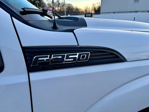 Used 2014 Ford F350 XL image 20