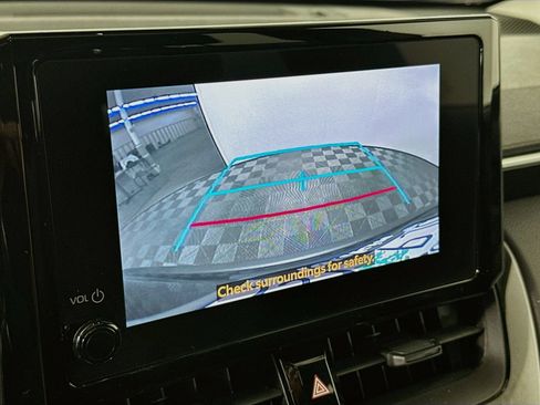 Certified 2023 Toyota Corolla Cross LE w/ Moonroof Package AWD/4WD image 14