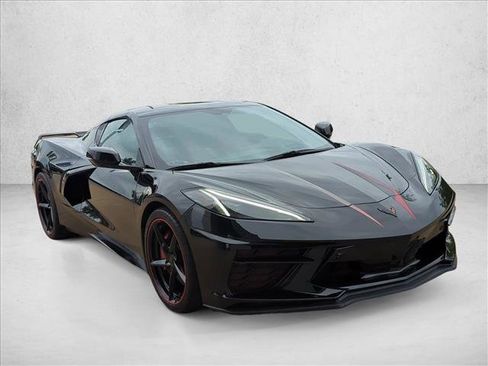Used 2023 Chevrolet Corvette Stingray Preferred Cpe w/ Z51 Performance Package RWD image 3