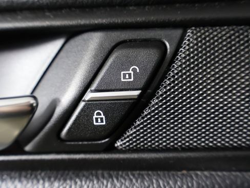 Used 2017 BMW X3 xDrive28i image 33