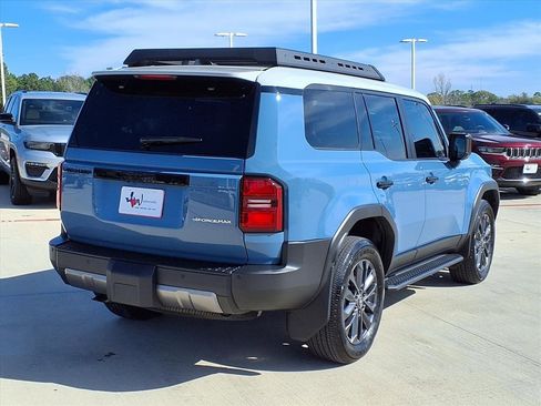 Used 2025 Toyota Land Cruiser image 6