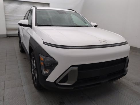 Used 2025 Hyundai Kona SEL FWD image 13