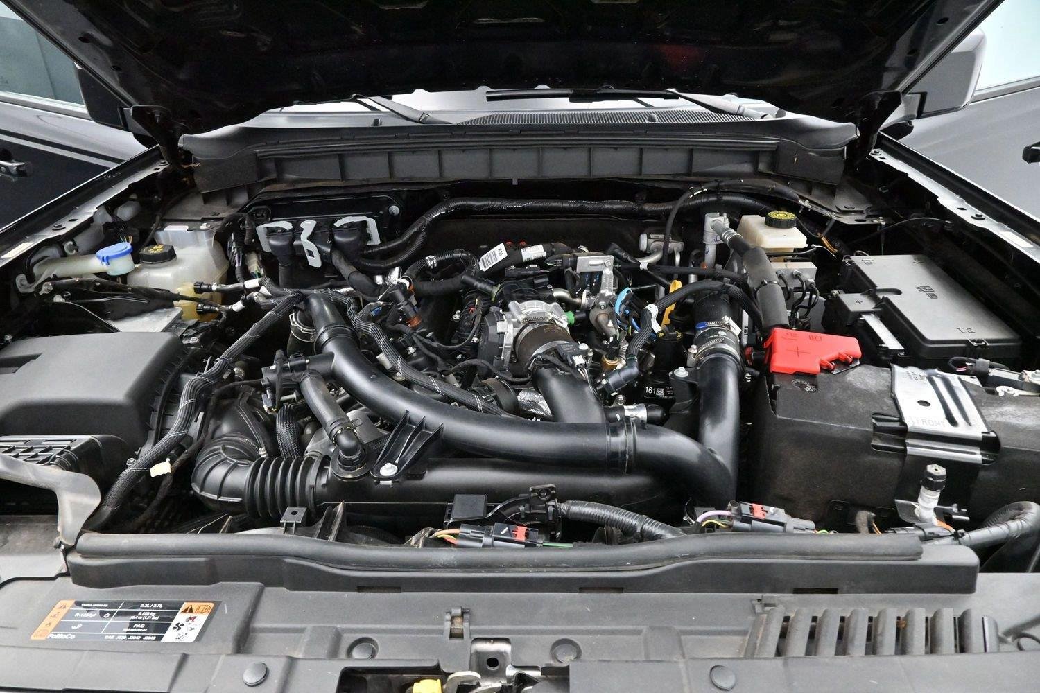 Used 2022 Ford Bronco Outer Banks AWD/4WD image 32