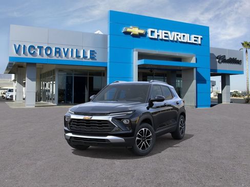 New 2026 Chevrolet TrailBlazer LT w/ LT Cold Weather Package FWD image 8