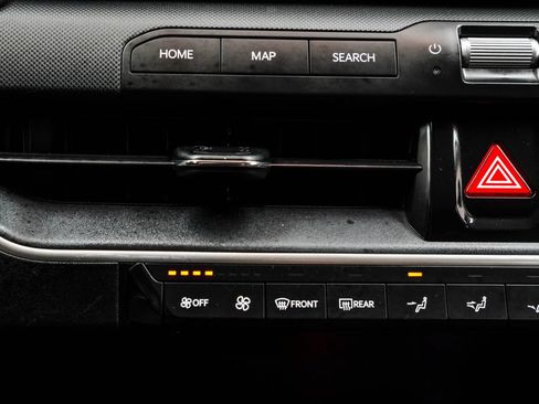 Used 2025 Kia K4 FWD image 28