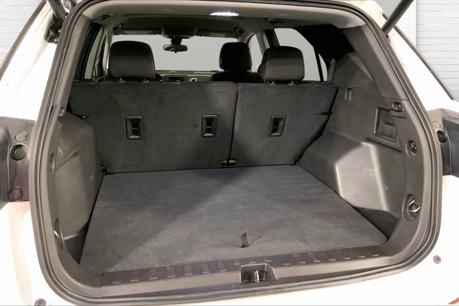 Used 2024 Chevrolet Equinox LT AWD/4WD image 4