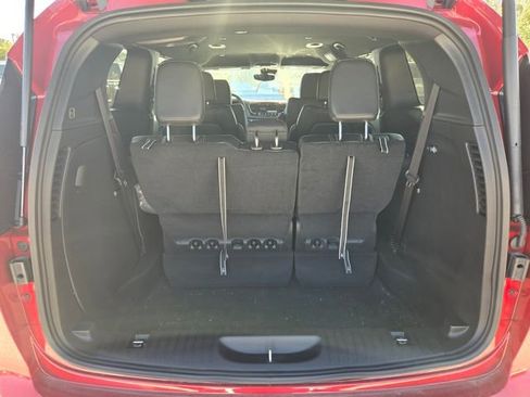New 2026 Chrysler Pacifica Select FWD image 16
