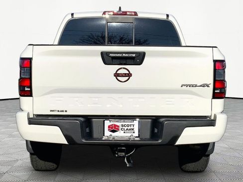 Used 2022 Nissan Frontier PRO-4X w/ Off-Road Protection Package image 6