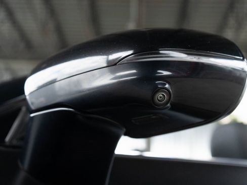 Used 2022 Mercedes-Benz SL 55 AMG 4MATIC image 11