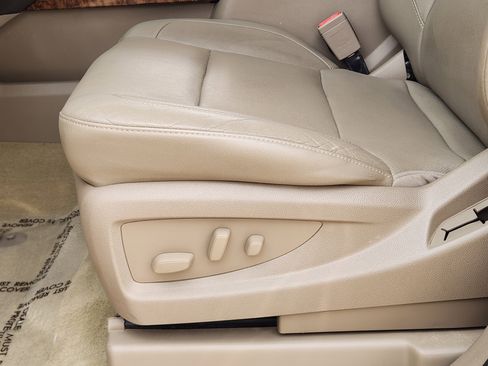 Used 2017 Chevrolet Tahoe Premier image 31