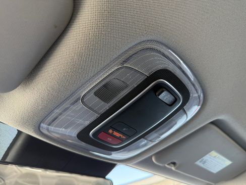 Used 2024 Hyundai Elantra Blue FWD image 16
