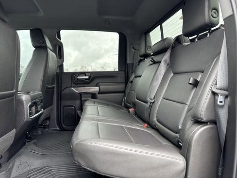 Used 2020 Chevrolet Silverado 2500 LTZ w/ LTZ Premium Package image 28