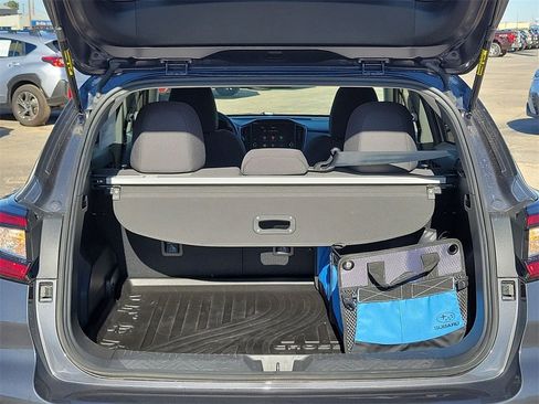 Used 2025 Subaru Crosstrek 2.0i Premium image 12