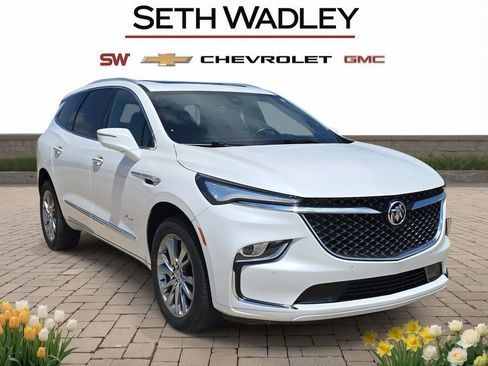 Used 2024 Buick Enclave Avenir w/ Trailering Package, 5000 lbs. FWD image 1
