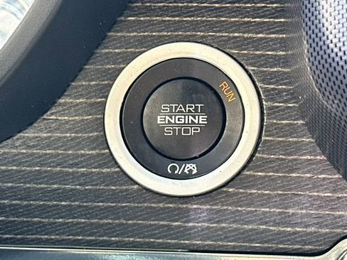 Used 2019 RAM 1500 Limited image 40