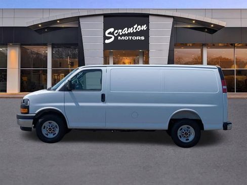 New 2026 GMC Savana 2500 w/ Chrome Appearance Package RWD image 2