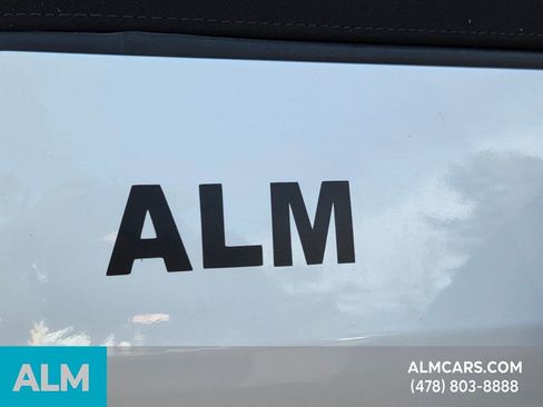 Used 2024 Ford Bronco Badlands image 11