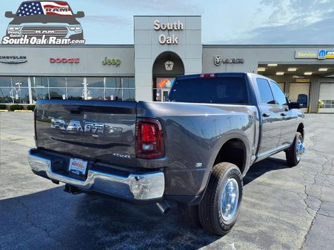 New 2026 RAM 3500 Tradesman w/ Chrome Appearance Group A image 3