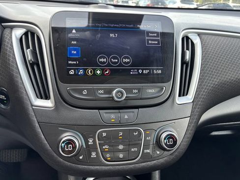 Used 2024 Chevrolet Malibu LT FWD image 29