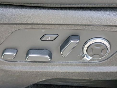 Used 2025 Hyundai Palisade Calligraphy image 17